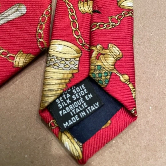 Chanel Red fabric w/gold tone binoculars/monocle/chains Chanel Silk Tie Italy - Picture 3 of 5